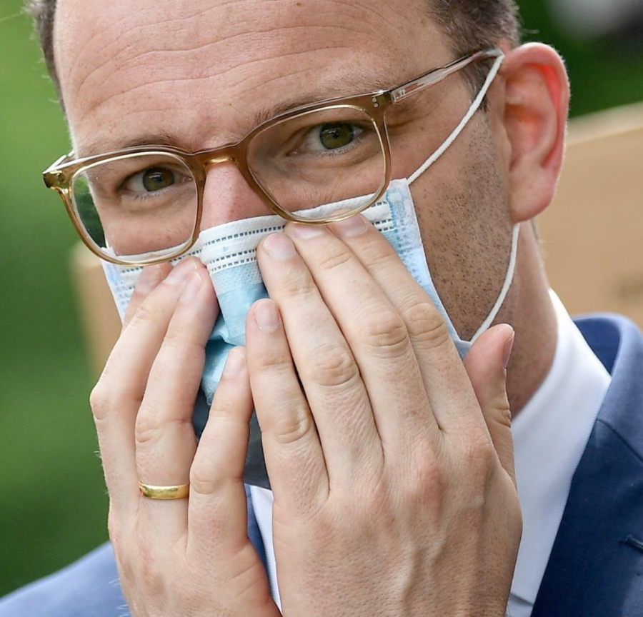 spahn.png spahn.png